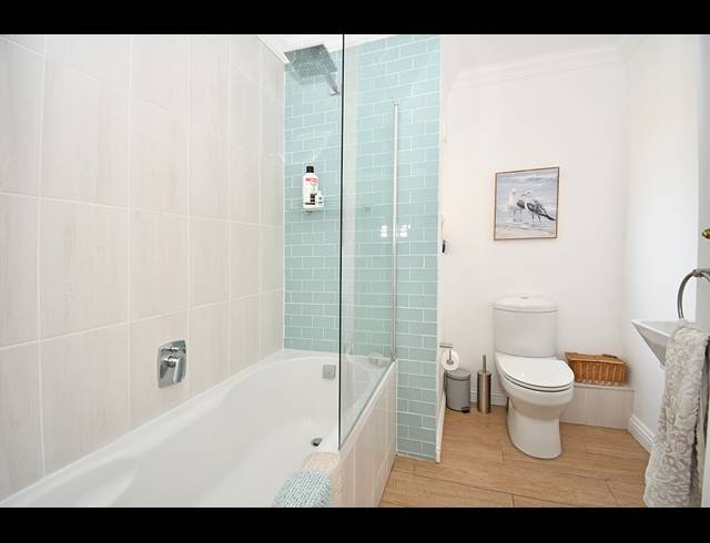 2 BEDROOM SECTIONAL TITLE FOR SALE IN SANDRINGHAM